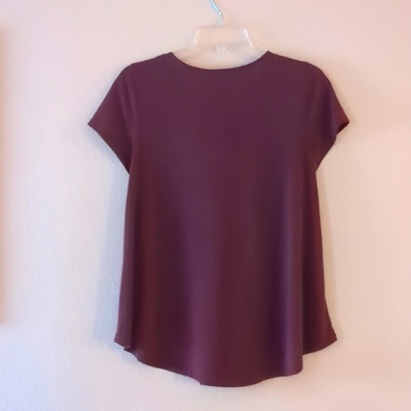 FLOWY TOP - Picture 5 of 5